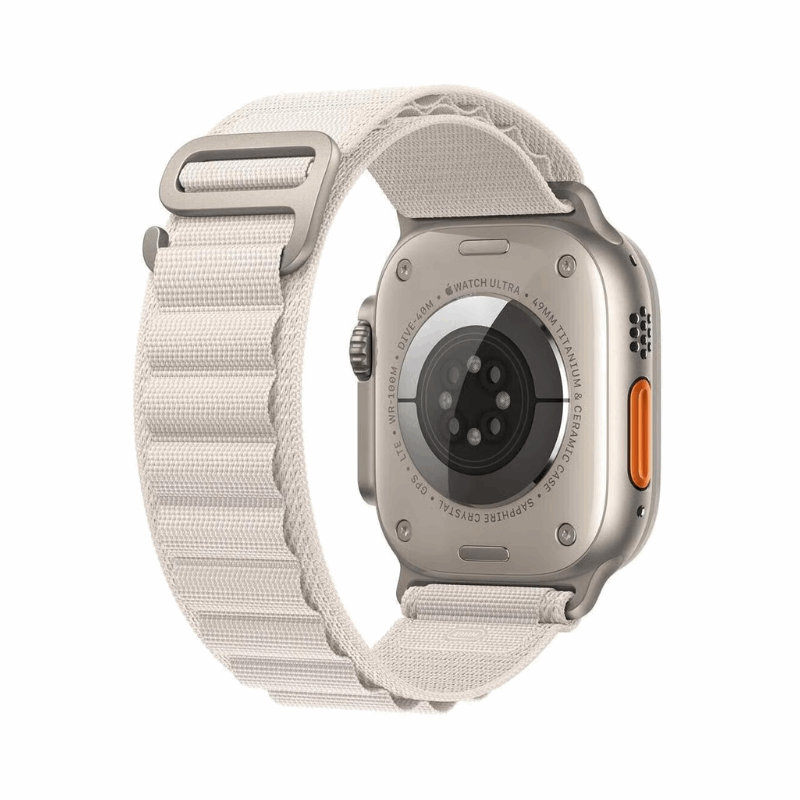 Apple Watch Ultra 2022 wit 3